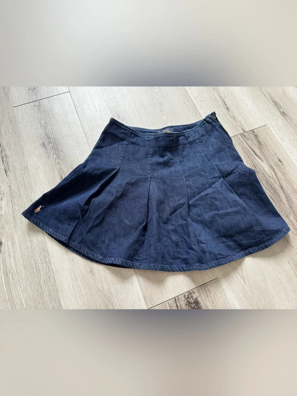 Ralph Lauren Navy Circle Denim Skirt for girls size 14. Perfect for school